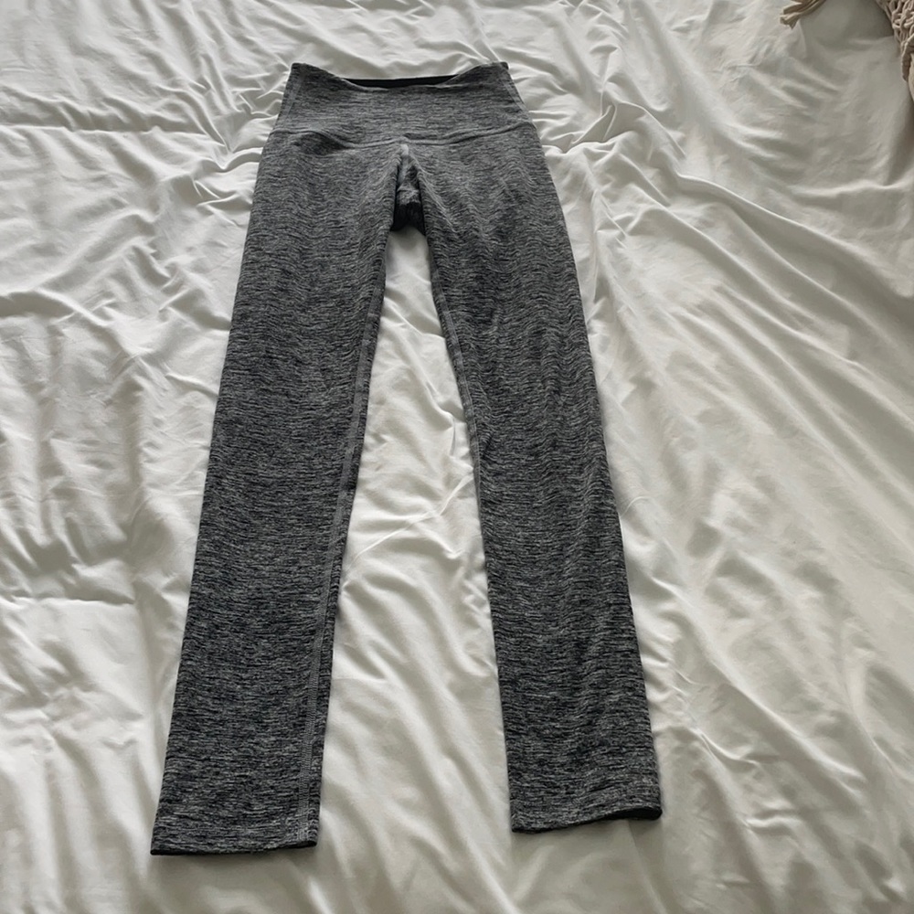 Beyond Yoga grey spacedye leggings in XS
